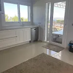 Будинок відпочинку Luxury With Amazing View,