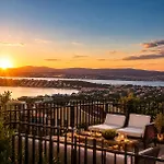 Luxury With Amazing View, 度假居